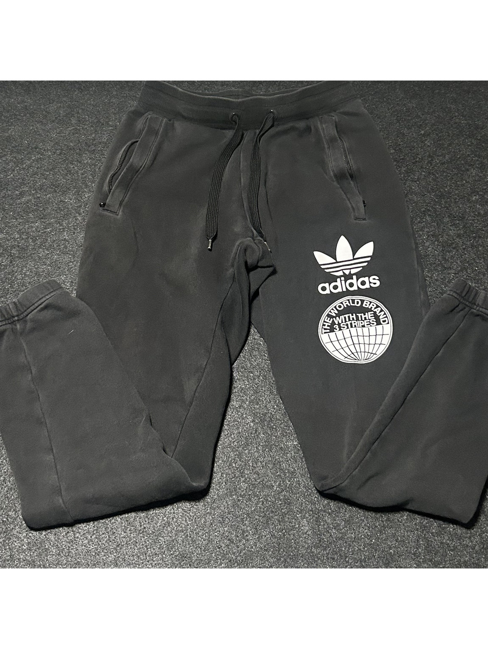 Adidas Originals 2015 Sweatpants, Size Small, The World Brand W/ The 3 Stripes